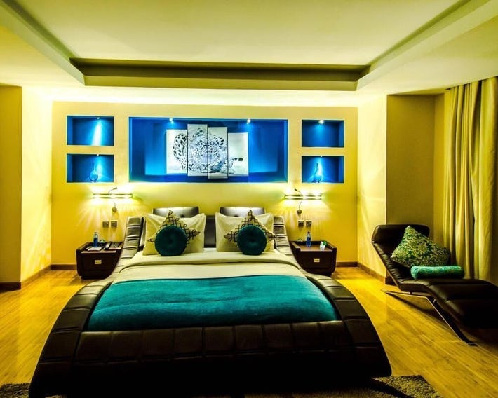 Prideinn Azure Hotel