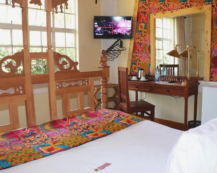 Parklands Shade Hotel
