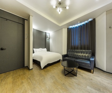Hotel Bom