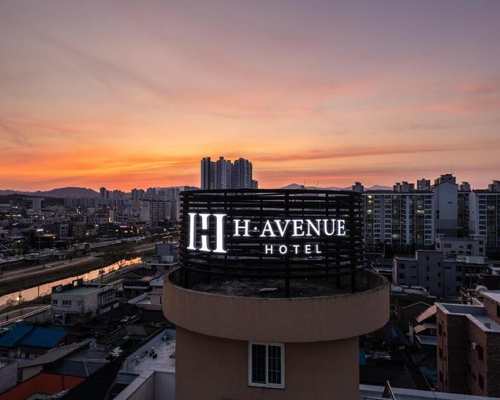 Chuncheon 1962business Hotel