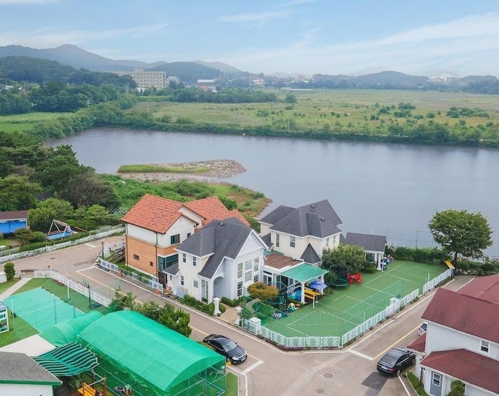 Daebudo Fullhouse Pension