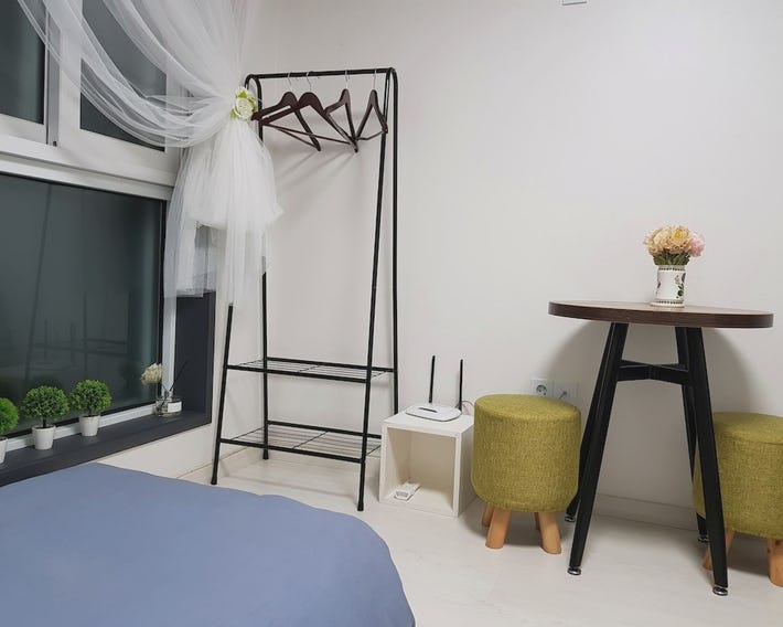 We Home Guesthouse