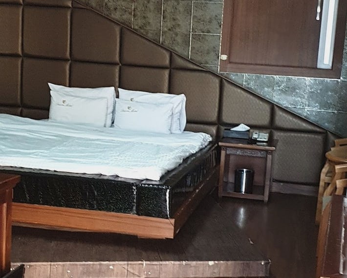 Khan Motel