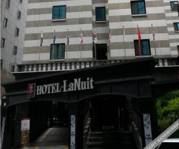 Hotel LaNuit