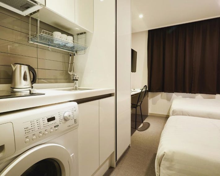 Top Hotel & Residence