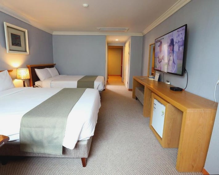 Prime Tourist Hotel