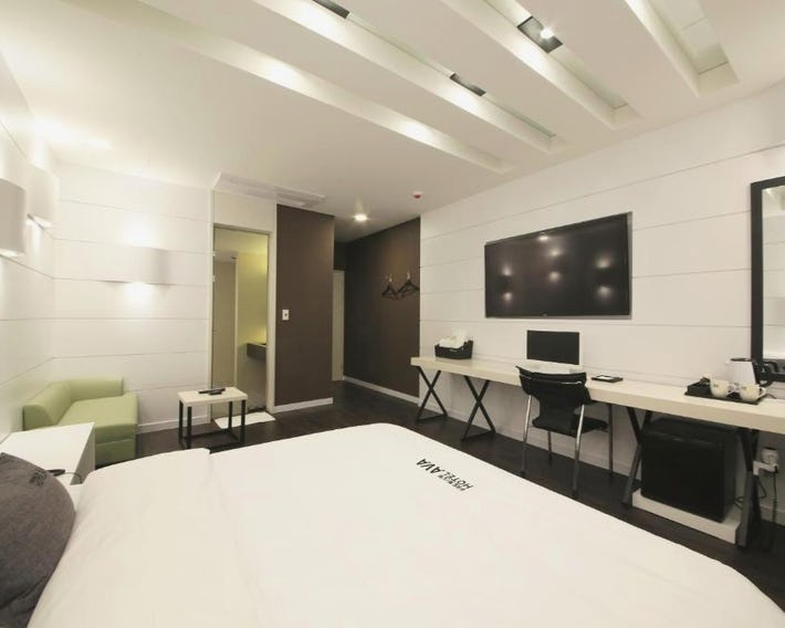 Premium Ava Hotel