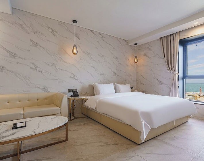 Ava Hotel Songjeong