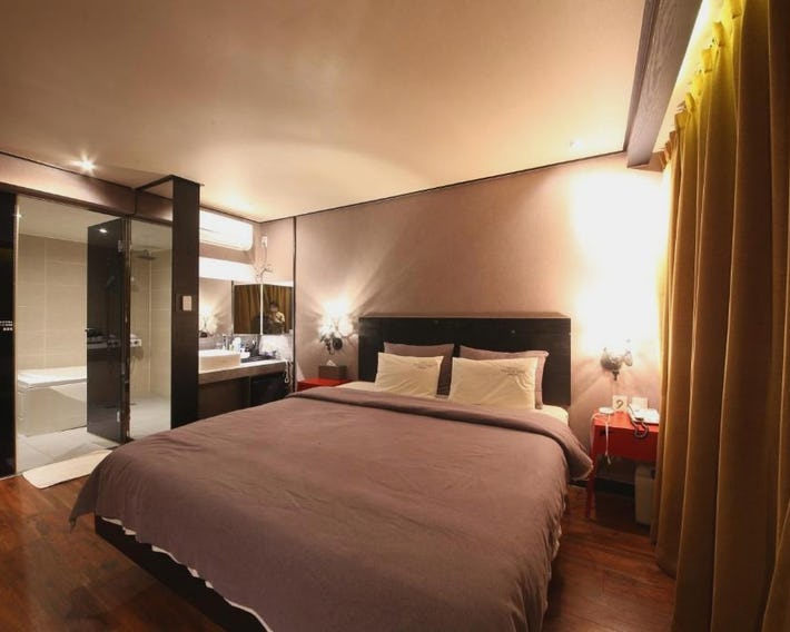 Hotel Frenchcode