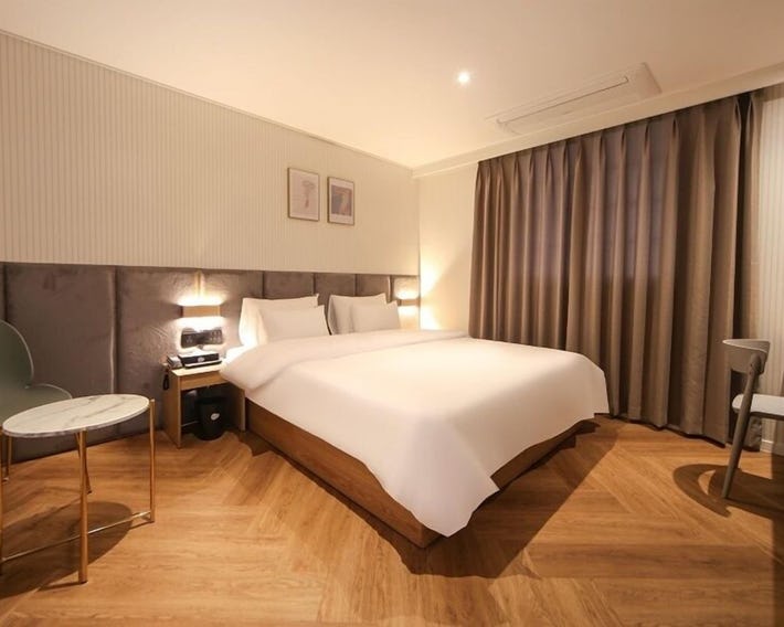 Hotel Lazy Heaven