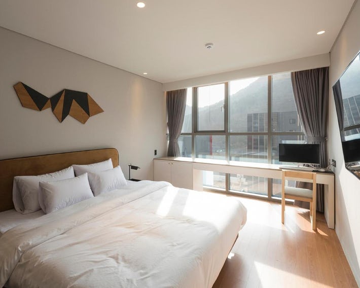 Hound Hotel Changwon Jinhae