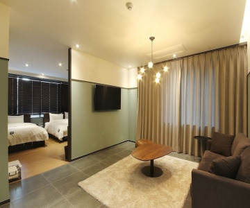 Hotel 7 Bricks