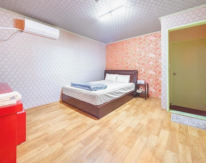 Jeju Brd Hotel