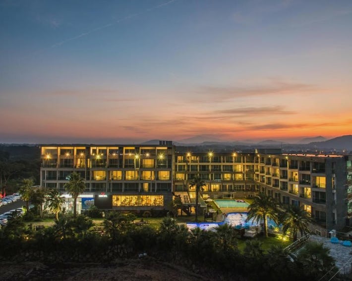 The Four Grace Resort