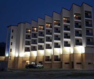 CozyCove Boutique Hotel