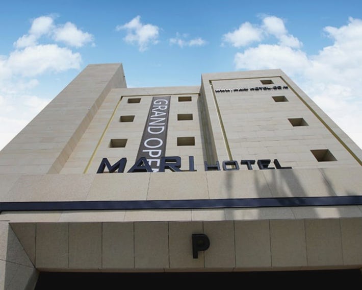 Mari Hotel