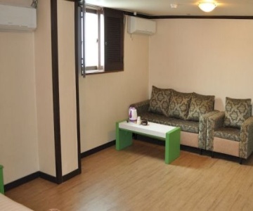 Goodstay Woosin Hotel
