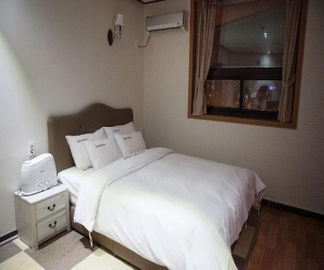Namwon Sanriji Hotel Pension