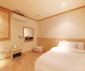 Jangsu Spa Hotel
