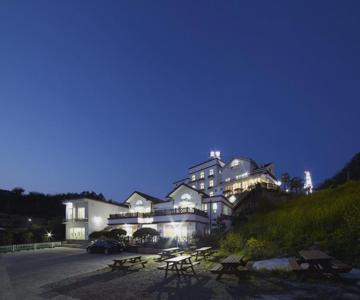 Goheung Hayannoeul Hotel