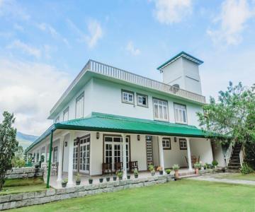 Oasis Hill Resort