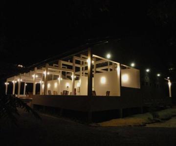 Naaval Hotel