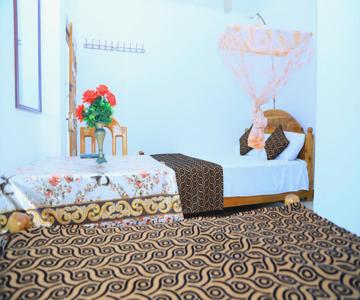 Sunraay Beach Inn