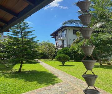 Lagoon Boutique Hotel