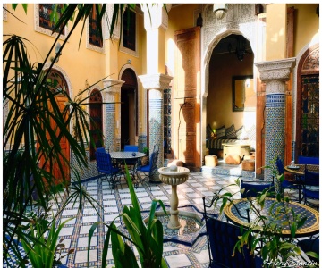Riad Layalina