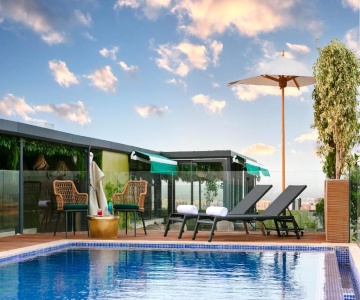 NearYo Hotel
