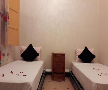 Full Moon Hostel
