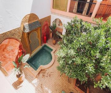 Riad Davina