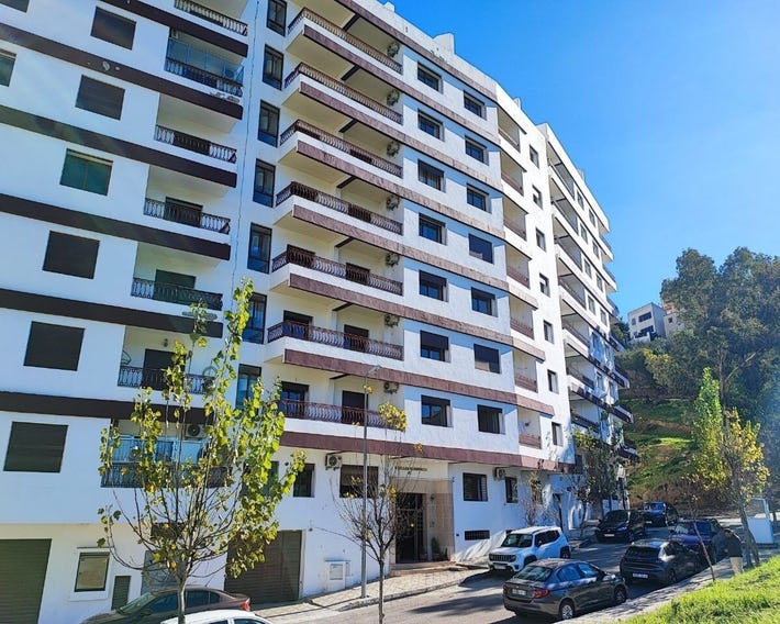 Les Belles Residences ''E''