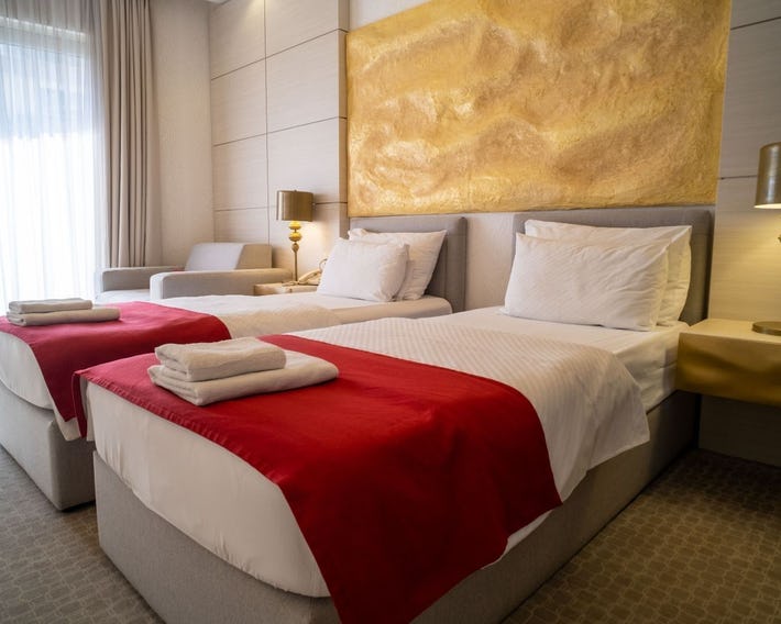 Hotel Atina
