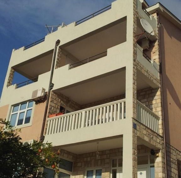 Apartments Beleni