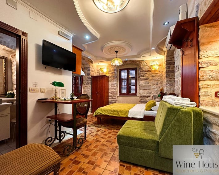 Apartments Wine House Old Town