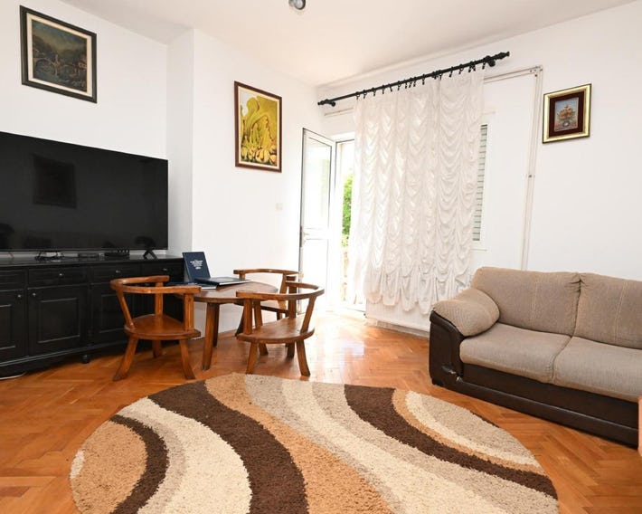 Hostel Holiday Cetinje
