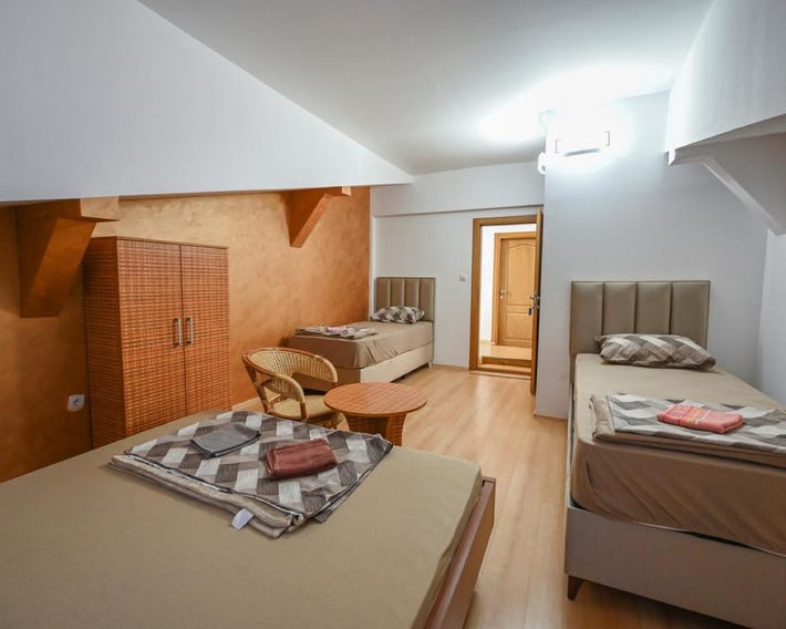 Hostel Izvor