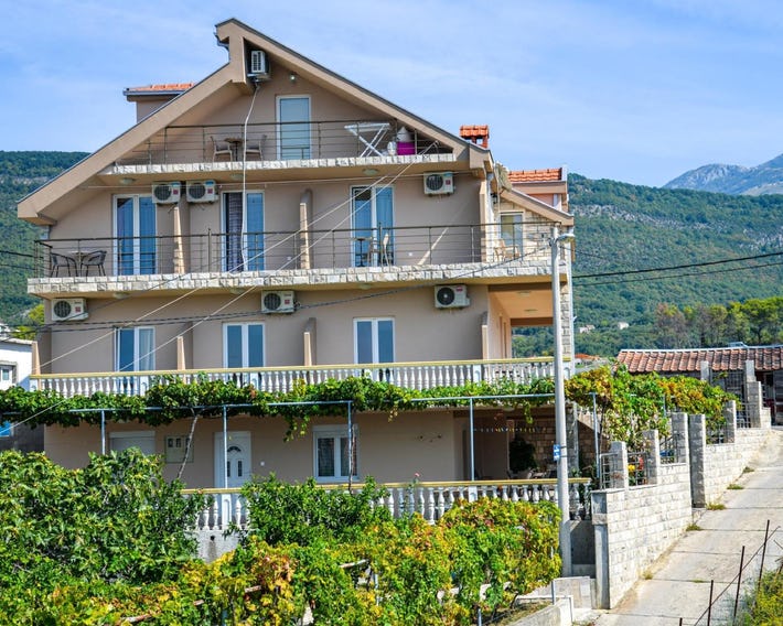Apartments Ivana
