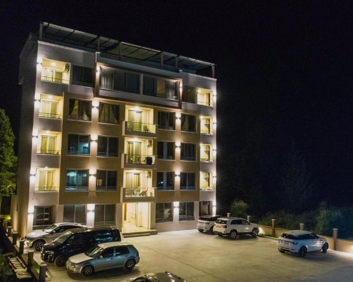 Vista Apartments