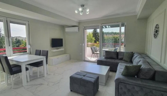 Apartments Matjan with private garages