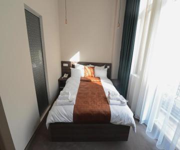 Hotel Cara 28