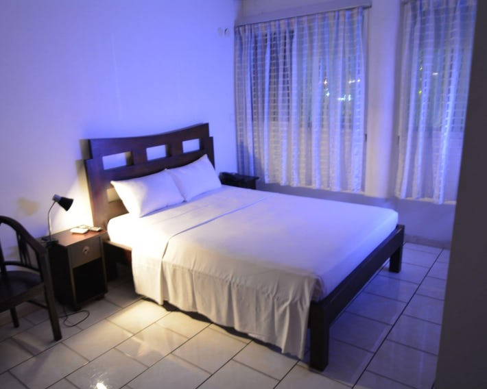 Bayfront Hotel