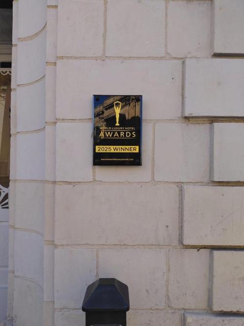 Royale Sainte Helene Boutique Hotel