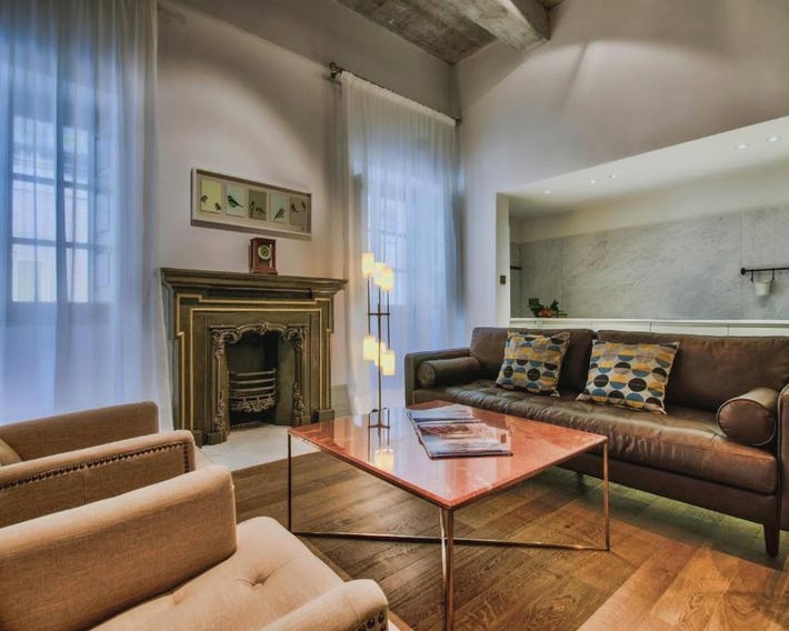 10 Strait Street Apartments