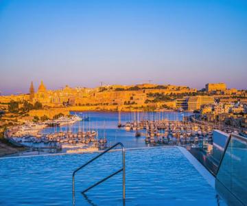 Grands Suites Hotel and Spa Sliema