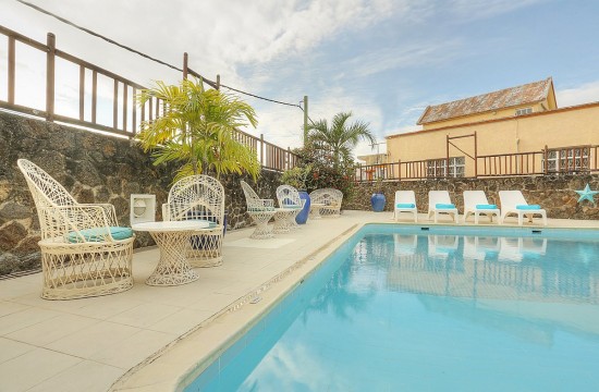 Dzama Hotel