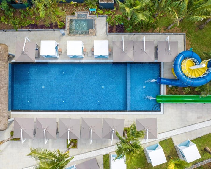 Ocean's Creek Beach Hotel