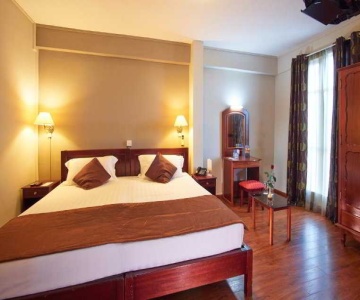 Gold Nest Hotel