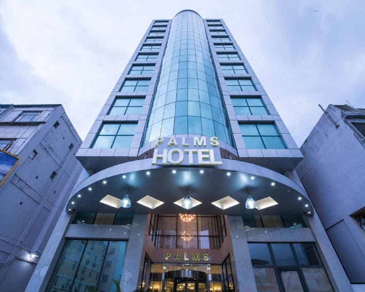 Palms Hotel